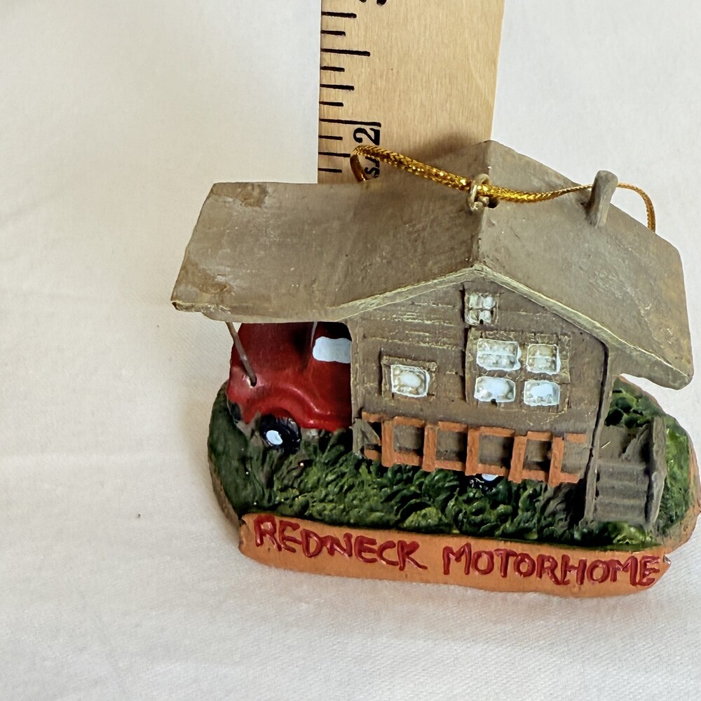Midwest Of Cannon Falls Novelty Redneck Motorhome Pickup Truck House Ornament 2’ - Picture 9 of 9